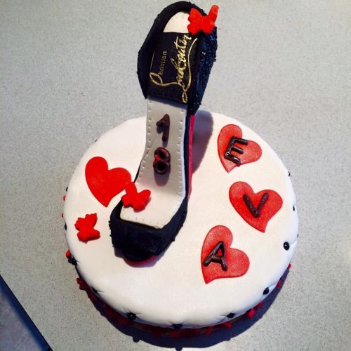 Gateau escarpin louboutin