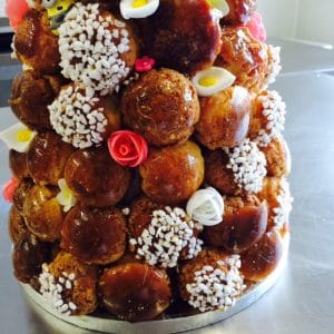 Croquembouche