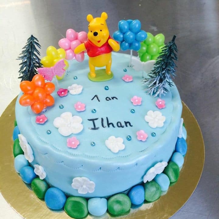 Gâteau Winnie - Cake design, Pâte à sucre - Les Délices de Mary