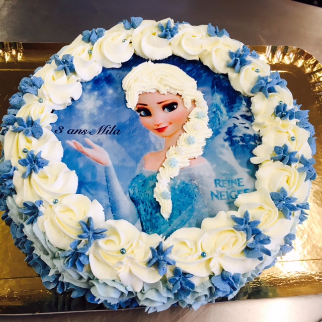 Gâteau Reine des neiges - Cake design, Pâte à sucre - Les Délices de Mary